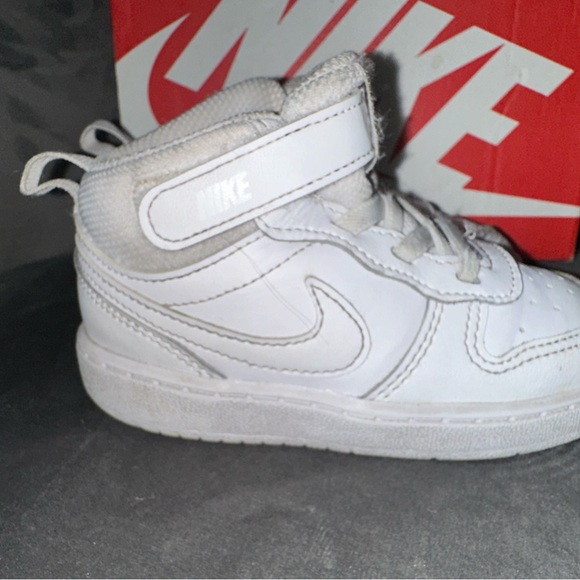 GUC | Nike Court Burough | Toddler size 8C - Picture 4 of 15